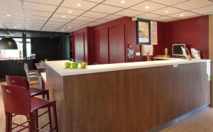 Hotels Campanile Tours Sud - Chambray-Les-Tours : photos des chambres