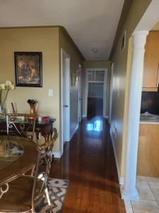 Top Floor of House in S Vaughanto Yourself