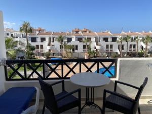 Apart Hotel 1 bed Apartment 20A2, Victoria Court 1, Los Cristianos, Tenerife