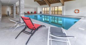 Appartements Appt Le Hameau Des Rennes 4 etoiles Pieds des pistes Piscine Interieure Exterieure : photos des chambres