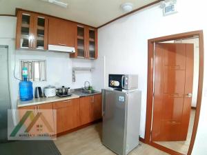 Mireyas 1BR condo at Zone Vill - Burnham Park