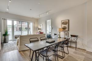 Sheridan Park Stunner! No Matter if You Are in Town for Business or Fun This Property Has You Covered apts