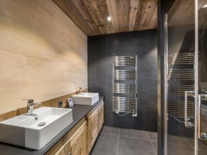 Appartement luxe 5 chambres, sauna, animaux autorisés - FR-1-566-58