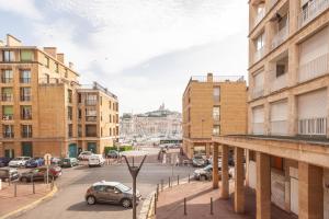 Appartements Le Saint Jean - Appt avec vue sur lentree du Vieux Port : photos des chambres