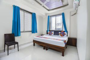 Via Galaxy Apartments
