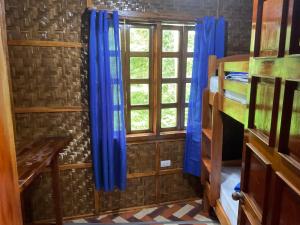 Rainbow Bay Beach & Dive Resort