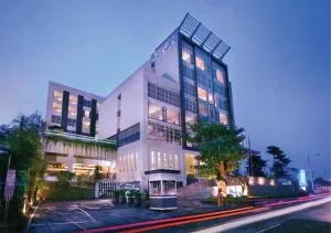 Aston Jember Hotel & Conference Center - Sukomade