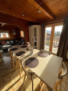 Chalets CHALET FAMILIAL AU PIED DES PISTES ET COMMERCES : photos des chambres