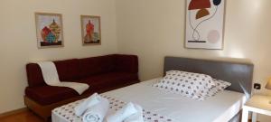 Lobelia Athens Centre -5 BD, 2.5 BATH