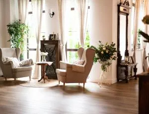 德沃尔康斯坦新酒店 - Gowron