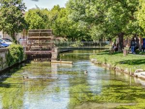 Villas Majestic villa in L'isle-Sur-La-Sorgue with private pool : photos des chambres