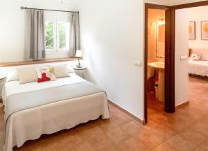 Apartamentos El Pino - Formentera Break