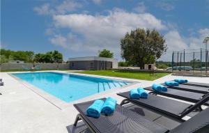 Nice home in Pula with Outdoor swimming pool 6 Bedrooms and WiFi