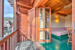 Grange Hike & Ski Sestriere Apartments