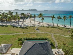 Beach Street, Bequia VC0400, St Vincent and the Grenadines.