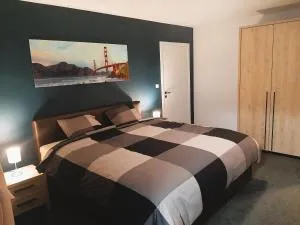 Le Tri Bèneu - 萨乌丁