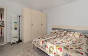 Cozy Apartment In Crikvenica With Wifi