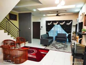 Sweet40 Homestay - Kampong Batu Lapan