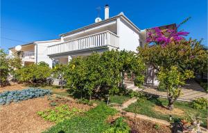 Cozy Apartment In Poljica
