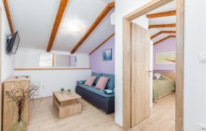 4 Bedroom Gorgeous Home In Vodnjan 