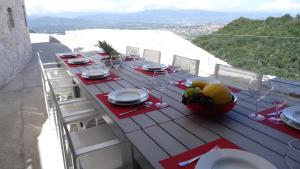 VILLA FARFALLA & GUESTHOUSE - The world unique property with an openable roof