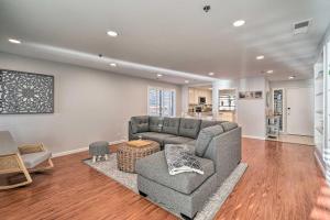 Less Than 1 Mi to Mussel Rock Park! Cliffside Pacifica Gem