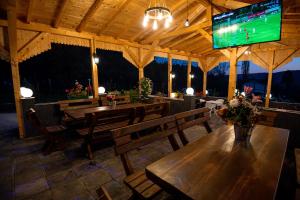 Hanul Doctorului Badeni-Runcu