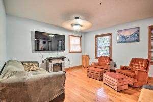 Spacious Home Walk to Beach and Entertainment!