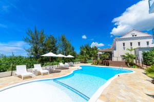 Best Western Okinawa Onna Beach