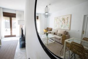 Alijar Lux Bormujos con piscina y parking gratis