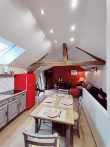 La Mansarde - 吉维尼