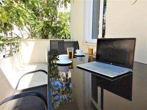 A-07! 2 walk 2 Acropolis Museum! 2BR-Sunny terrace! Extra fees for 2nd room