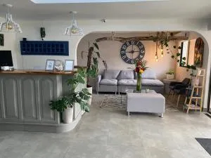 Berlor Airport Inn - Desamparados