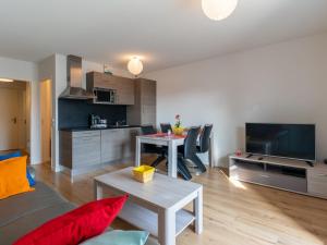 Appartement T2 avec piscine, proche océan, linge et ménage inclus, à Biscarrosse Plage - FR-1-319-455