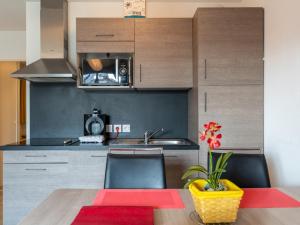 Appartement T2 avec piscine, proche océan, linge et ménage inclus, à Biscarrosse Plage - FR-1-319-455