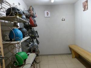 Chalet haut de gamme 14 pers, 6 chambres, sauna, proche pistes - FR-1-416-23