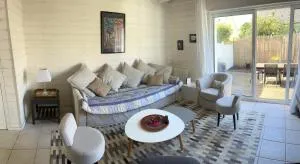 Maison à Dinard - Дінар