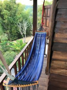 Mae Chan Treehouse with swimming pool