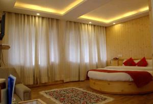 Hotel Dream Land