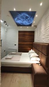 Sky is the limitNovi Sad *