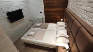 Sky is the limitNovi Sad *