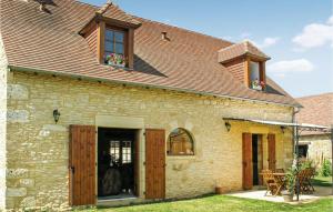 Maisons de vacances Beautiful Home In St Amand De Coly : photos des chambres