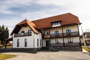 Pensiunea HOJDA - Fundu Izei