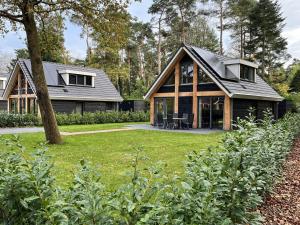 Chalet in Lochem near Forest & Cycling