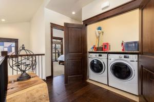 47B River Run Townhomes