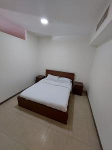 Ground floor apartment by circular pool for families only in Talabay
