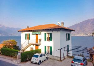 Riva di Pianello Balkon-Ferienwohnung am See (EG)