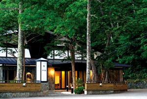 Hokkaido Lakeside Hotel Suimeikaku Private hot spring inn-Adult Only