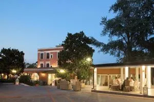 Montespina Park Hotel - Неаполь