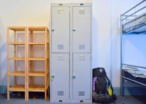 Lil Roo - PodBed Hostel